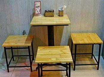 Hostel Saigon Backpackers @ Bui Vien